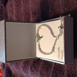 New pretty crystal hummingbird adjustable bracelet